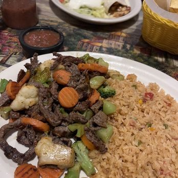 Mi Tierra - Mexican Near Me - Fort Wright, Kentucky