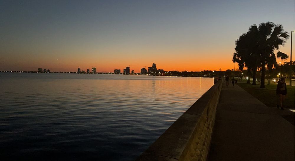 Bayshore Linear Park Trail Image