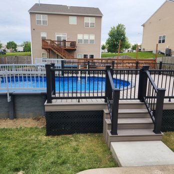 Ramirez Family Construction Group - Ramirez Construction offered to use cement for the end of the deck steps, so it looks nicer! - Decks & Railing Near Me