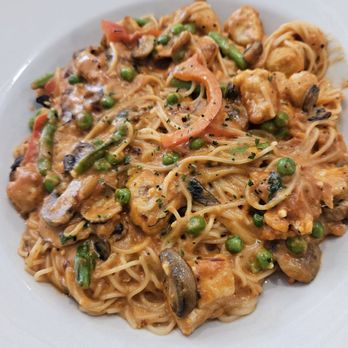 Hailey's Italian Restaurant - Reyes Chipotle pasta with chicken delish! - Italian Near Me - Cypress, Texas Hailey's Italian Restaurant - Reyes Chipotle pasta with chicken delish! - Italian Near Me - Cypress, Texas
