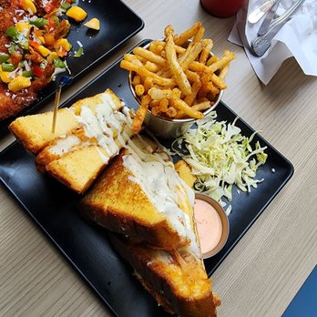 Down the Hatch Maui - Lava lava Spicy Chicken Sandwich - Seafood Near Me - Lahaina, Hawaii Down the Hatch Maui - Lava lava Spicy Chicken Sandwich - Seafood Near Me - Lahaina, Hawaii