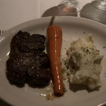 Bob's Steak & Chop House - Amelia Island - Prime Filet Mignon - 9oz. - Seafood Near Me - Fernandina Beach, Florida Bob's Steak & Chop House - Amelia Island - Prime Filet Mignon - 9oz. - Seafood Near Me - Fernandina Beach, Florida