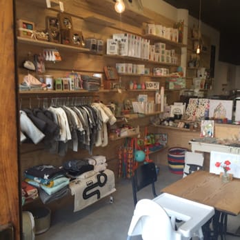 Wijs West - Babykledinglijn - Children's Clothing Near Me - Amsterdam, New Hampshire
