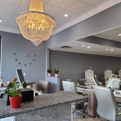 Square One Nails and Spa