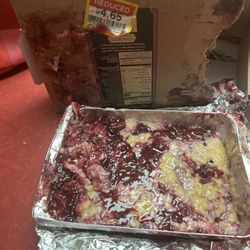 King Soopers - The picture of the uncooked crumble I purchased.
