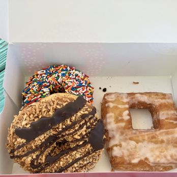 Freddy Donuts - Chocolate Sprinkle, Samoa, and Cronut - Desserts Near Me - Fredericksburg, Virginia Freddy Donuts - Chocolate Sprinkle, Samoa, and Cronut - Desserts Near Me - Fredericksburg, Virginia