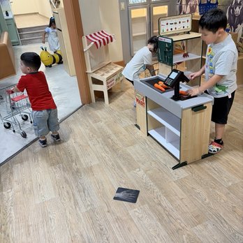 CDI Early Learning Center - Community Service/Non-Profit Near Me - Reseda, California CDI Early Learning Center - Community Service/Non-Profit Near Me - Reseda, California