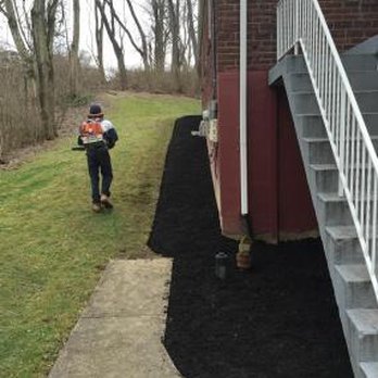 Paslow Lawn Services - Lawn Services Near Me - Bridgeville, Pennsylvania