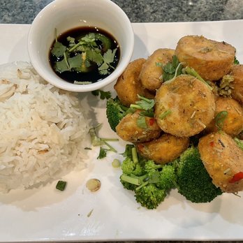 LD Pho - 55. Dau Hu Xao Sa Ot Cay salt and pepper egg tofu with lemongrass, chilis and broccoli - Vietnamese Near Me - Chicago, Illinois LD Pho - 55. Dau Hu Xao Sa Ot Cay salt and pepper egg tofu with lemongrass, chilis and broccoli - Vietnamese Near Me - Chicago, Illinois