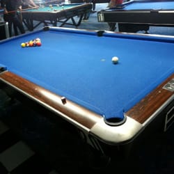 Mi Oficina Family Billiards - Nice clean tables all the time!