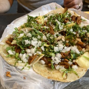 El Fogoncito - 5 taco pastor for 100 pesos - Mexican Near Me - Bucerías, NAY