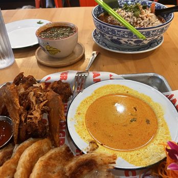 Chiang Rai - Roti combo - Thai Near Me - Long Beach, California Chiang Rai - Roti combo - Thai Near Me - Long Beach, California