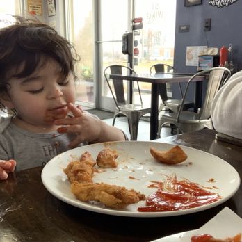 Flight Burger - Kids Chicken Tenders - Burgers Near Me - Carmel, Indiana