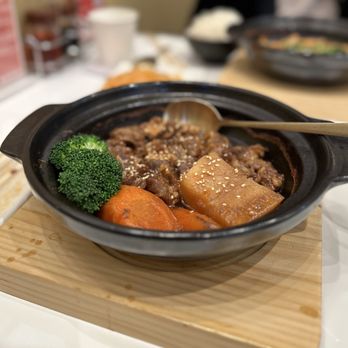 DX Braised Chicken Rice - Yellow Braised Beef Brisket - Chinese Near Me - Cupertino, California DX Braised Chicken Rice - Yellow Braised Beef Brisket - Chinese Near Me - Cupertino, California