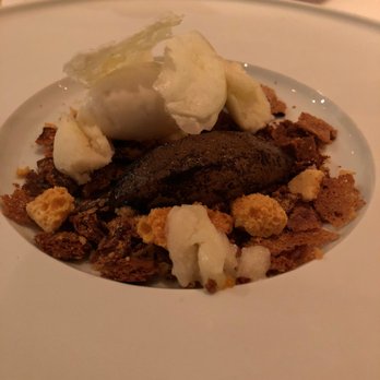 Pollen Street Social - Brogdale Pear (goat’s milk ice cream, honey & bee pollen - £13) - British Near Me - London, XGL