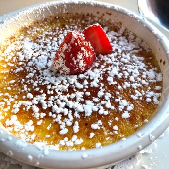 La Voile - Creme brûlée - French Near Me - Boston, Massachusetts La Voile - Creme brûlée - French Near Me - Boston, Massachusetts