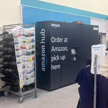 dd's Discounts - Amazon Hub pickup lockers here, nice - Women's Clothing Near Me - National City, California dd's Discounts - Amazon Hub pickup lockers here, nice - Women's Clothing Near Me - National City, California