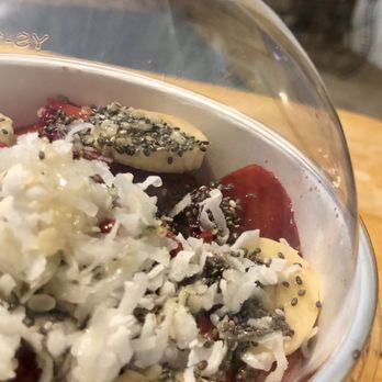Tower Blendz - Açaí bowl ALL IN Topped with CBD honey - Acai Bowls Near Me - Fresno, California Tower Blendz - Açaí bowl ALL IN Topped with CBD honey - Acai Bowls Near Me - Fresno, California