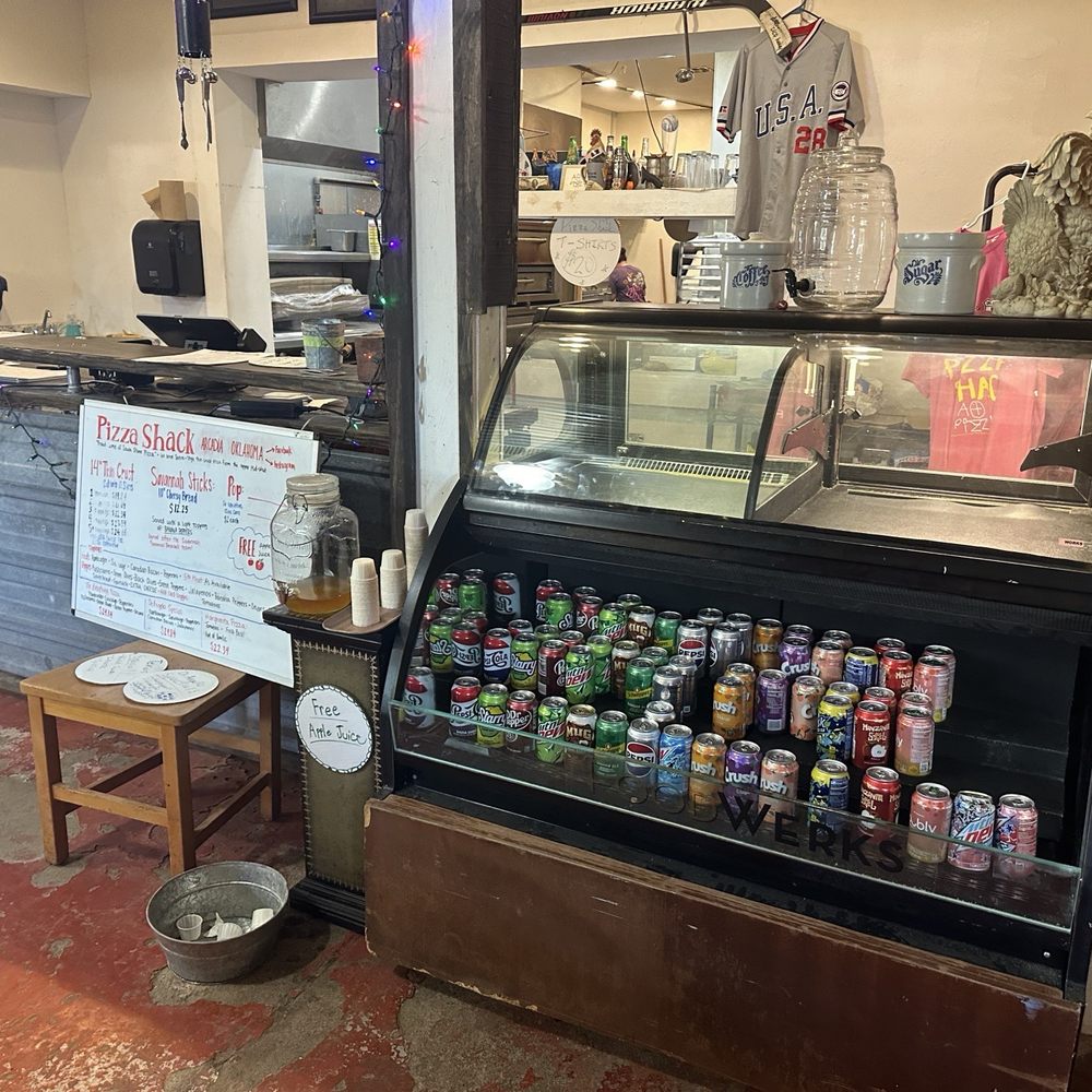 Pizza Shack - Counter view - Pizza Near Me - Arcadia, Oklahoma