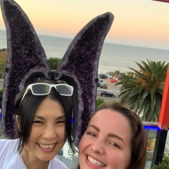 Rafi Lounge - Yoga Near Me - Malibu, California
