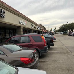 Close proximity to Lakewood Church