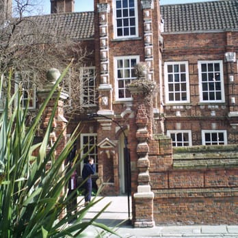Wilberforce House - Museums Near Me - Hull, KHL Wilberforce House - Museums Near Me - Hull, KHL