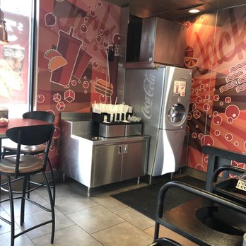 Jack in the Box - Fast Food Near Me - San Jacinto, California