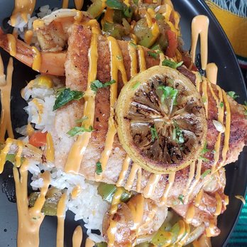 Mariscos Corona - 10/16/2022 Salmon y Camerones $24.99 - Mexican Near Me - Van Nuys, California