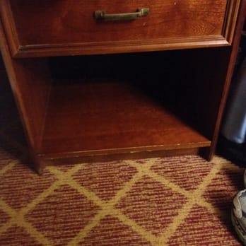 Residence Inn by Marriott Rocky Mount - Chipped, worn and dated furniture - Hotels Near Me - Rocky Mount, North Carolina Residence Inn by Marriott Rocky Mount - Chipped, worn and dated furniture - Hotels Near Me - Rocky Mount, North Carolina