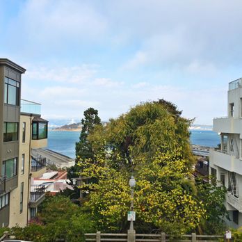Filbert Steps - Local Flavor Near Me - San Francisco, California