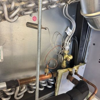 Center for Employment Training - Teaching about TXV metering devices - Vocational & Technical School Near Me - Colton, California Center for Employment Training - Teaching about TXV metering devices - Vocational & Technical School Near Me - Colton, California
