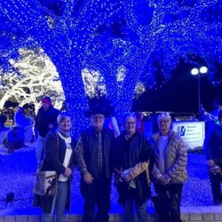 Walgreens - Lights at Johnson City Tx Left Cori Reid, her dad Mark Scott, Peg Scott , Barbara Heaton