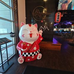 Umiya Sushi - Live Oak - Lucky cat