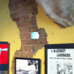 Crawford's Hole In the Wall - This is the hole in the wall