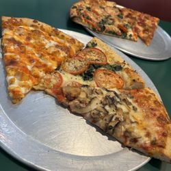 Buffalo and spinach and mushroom