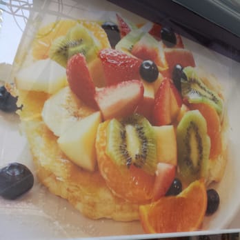 Aloha Kitchen - Fruit soufflé pancake! - Breakfast & Brunch Near Me - Honolulu, Hawaii Aloha Kitchen - Fruit soufflé pancake! - Breakfast & Brunch Near Me - Honolulu, Hawaii