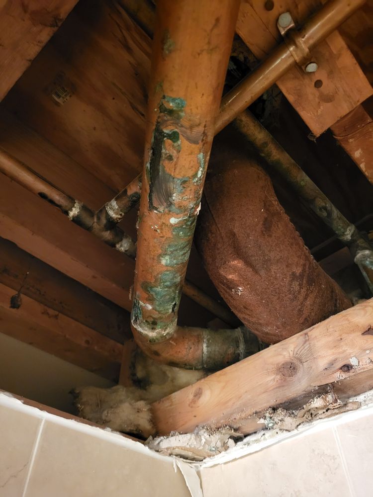 Slide of CEM Plumbing Services