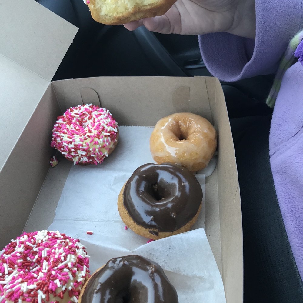 Valencia Donuts - Donuts Near Me - Valencia, Pennsylvania Valencia Donuts - Donuts Near Me - Valencia, Pennsylvania