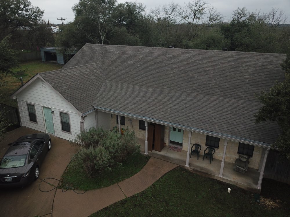 Slide of K&D Roofing