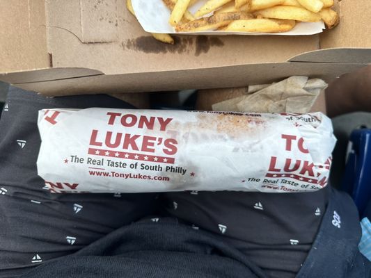 Tony Luke's by null