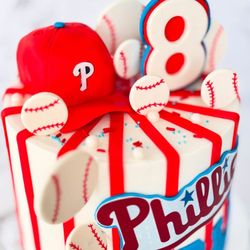 Sweet As Love - One AMAZING 8 year old birthday cake