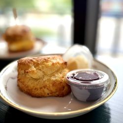 Butter Punk - Biscuit with butter & jam