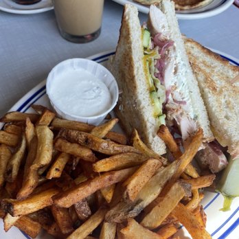 Comet Cafe - Leghorn - Breakfast & Brunch Near Me - Milwaukee, Wisconsin Comet Cafe - Leghorn - Breakfast & Brunch Near Me - Milwaukee, Wisconsin