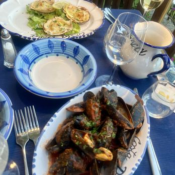 Costa Diva - Mussels and scallops - Seafood Near Me - Praiano, SA Costa Diva - Mussels and scallops - Seafood Near Me - Praiano, SA