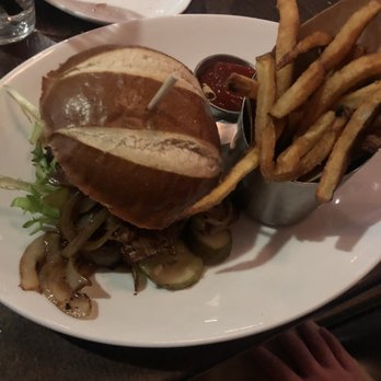 Bowl and Barrel - Rib-eye steak sandwich - Gastropubs Near Me - Dallas, Texas Bowl and Barrel - Rib-eye steak sandwich - Gastropubs Near Me - Dallas, Texas