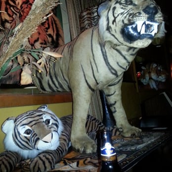 Le Tigre Lounge - Tigers oh my - Dive Bars Near Me - Madison, Wisconsin
