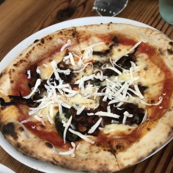 Lucia’s Berkeley - Norma pizzaaaa - Pizza Near Me - Berkeley, California
