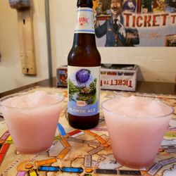 The Uncommons - Frose and ale