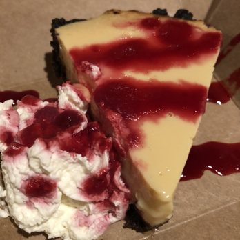 Island Grille - Key lime pie - American Near Me - Atlantic Beach, North Carolina
