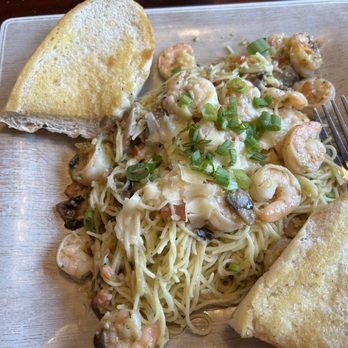 Sedona Bistro - Shrimp Scampi Special - Burgers Near Me - Cape Girardeau, Missouri Sedona Bistro - Shrimp Scampi Special - Burgers Near Me - Cape Girardeau, Missouri